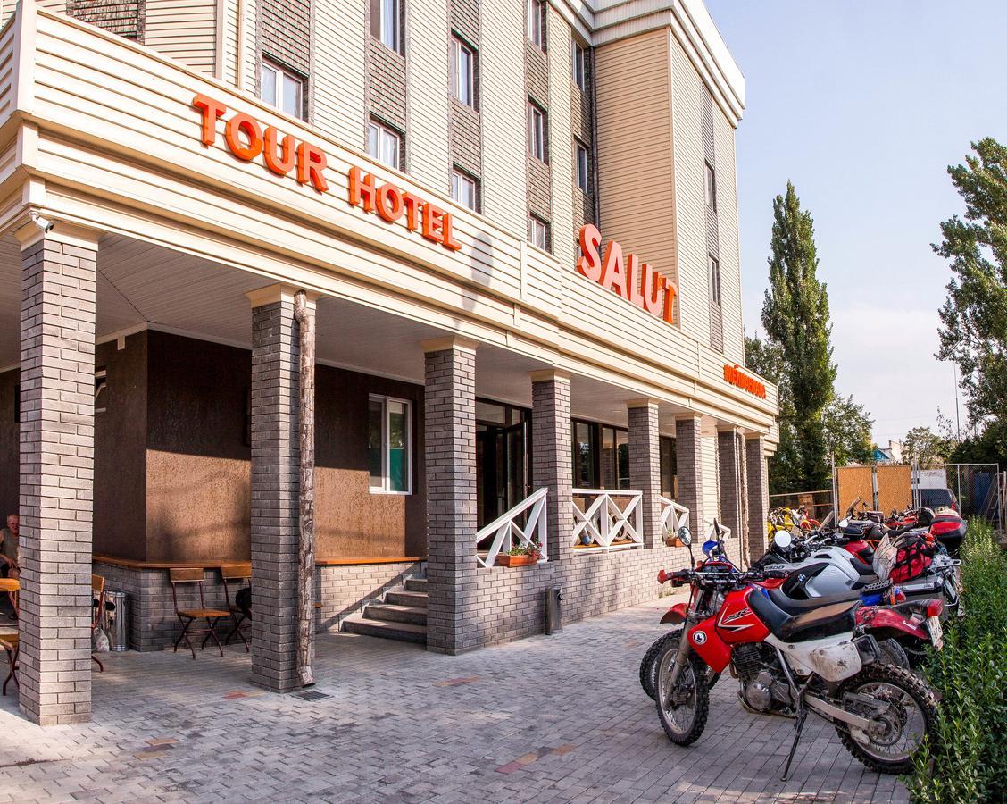 Salut Hotel Biškek Exteriér fotografie